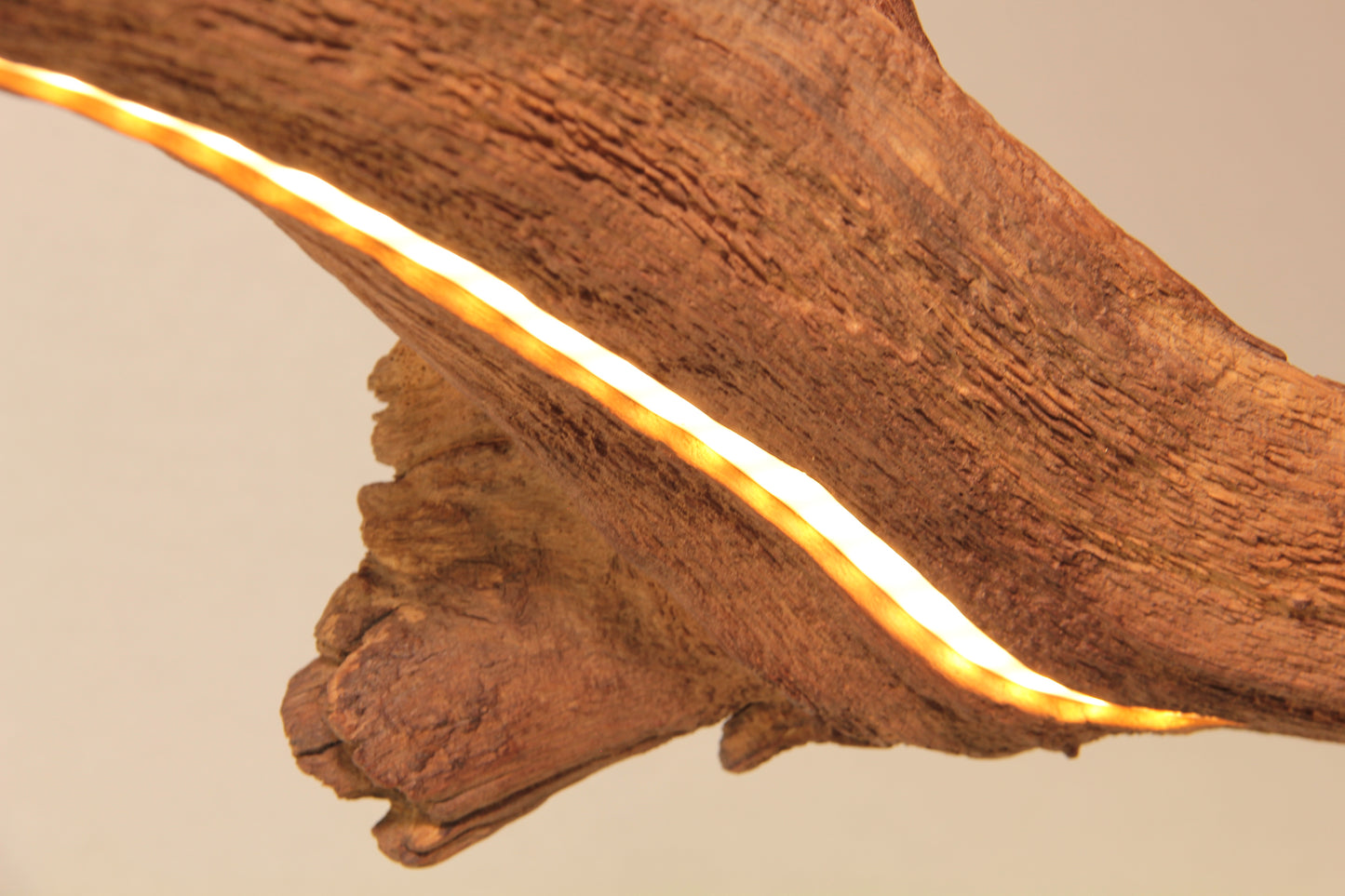 Esstischleuchte / LED Streifen / 105 cm Eichenast