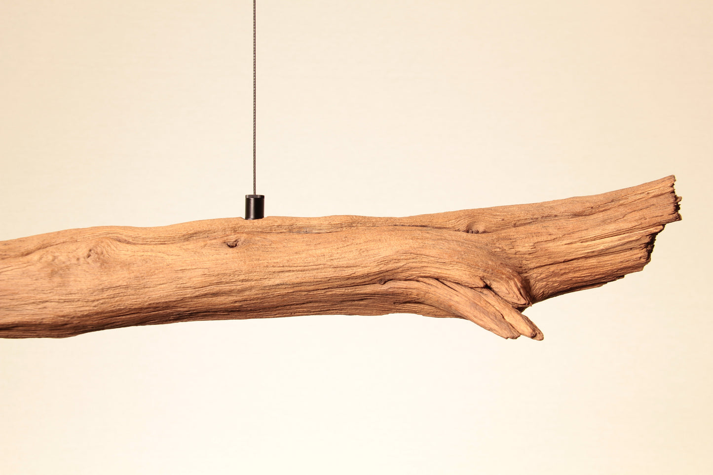 Esstischleuchte - handgefertigtes Unikat - 124cm Eichenast